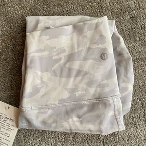 28” wunder under white camo lululemon leggings